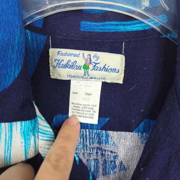 Vintage Hukilau Fashions Hawaiian Shirt Small Blue Barkcloth - Picture 7 of 7